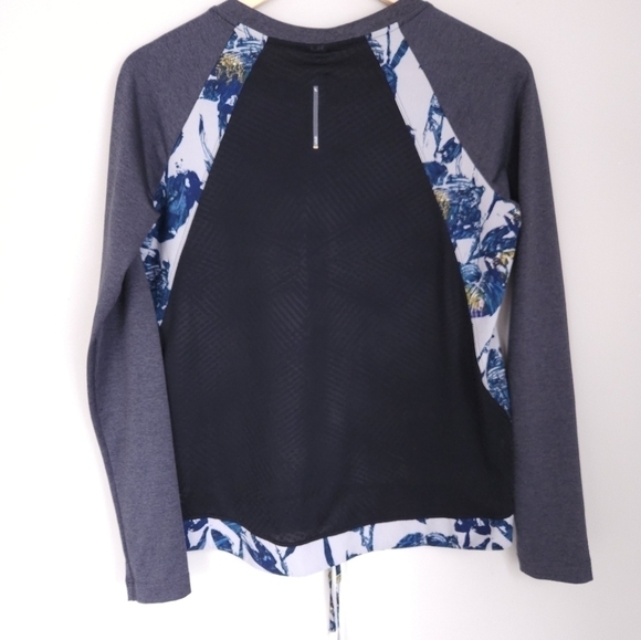 LOLË sweater - Picture 6 of 6